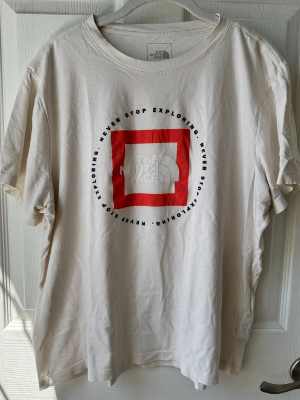 The North Face Logo Tee - Women’s XL